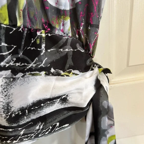 GABRIELLE UNION New York and Company Bubble Hem Dress - Picture 2 of 6